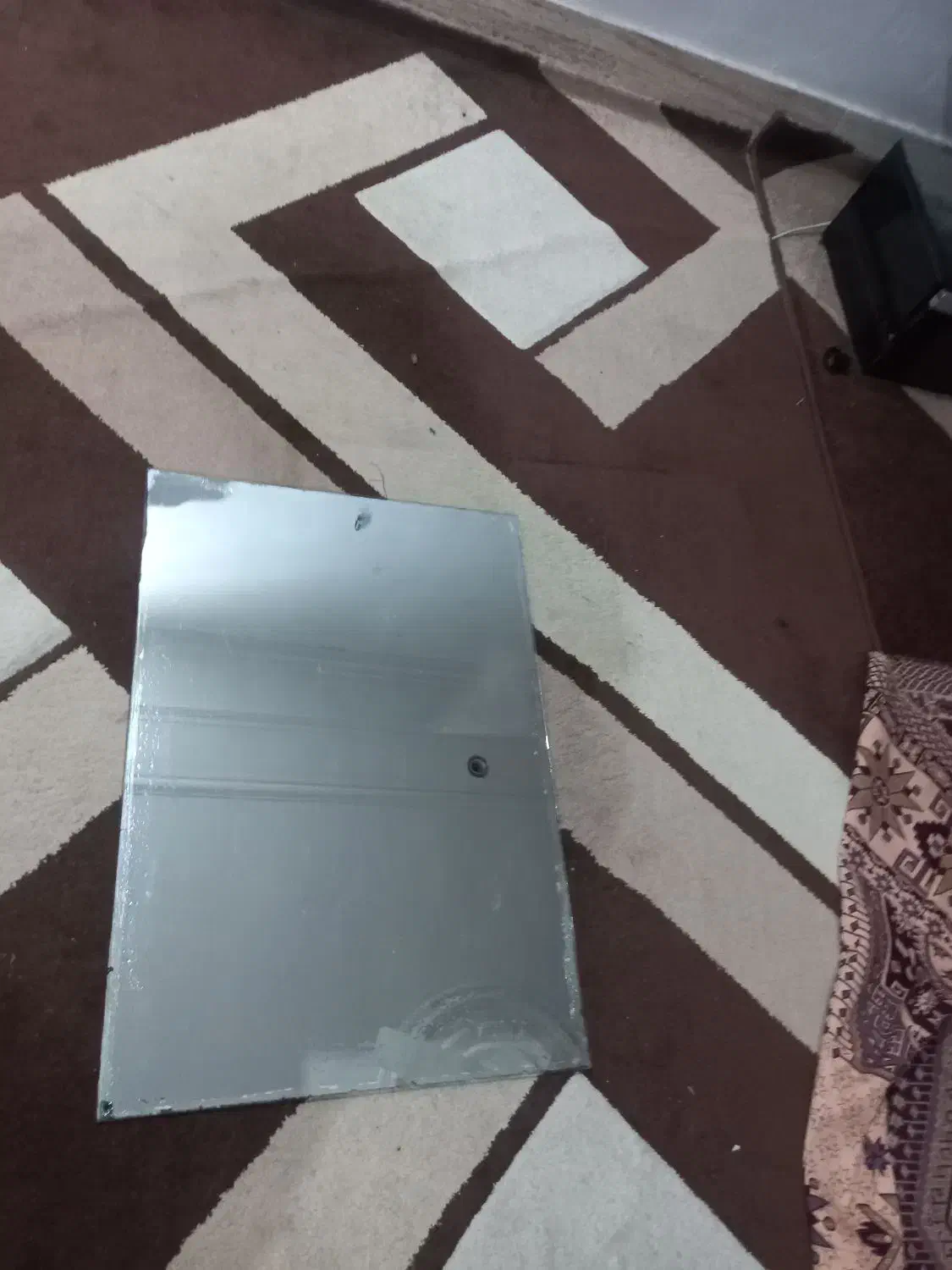 اینه|آینه|آبادان, |دیوار