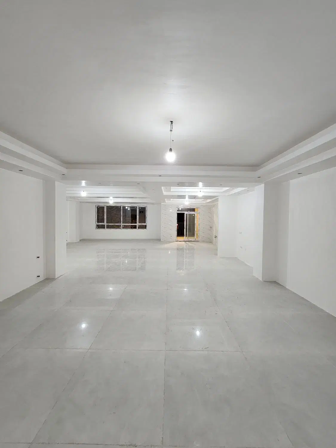 آپارتمان ۲۰۹ متری خیابان دانشگاه، کوچه زوج، جنوبی|فروش آپارتمان|قزوین, |دیوار