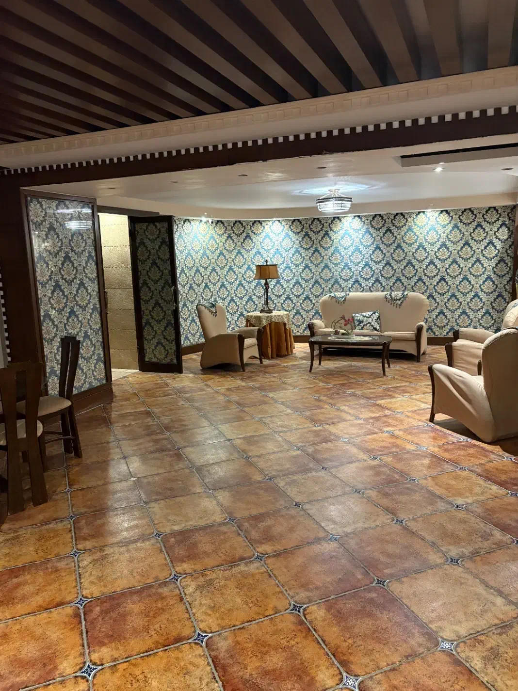 آ‌پارتمان سعادت آباد ۱۴۵ متر ۳ خواب