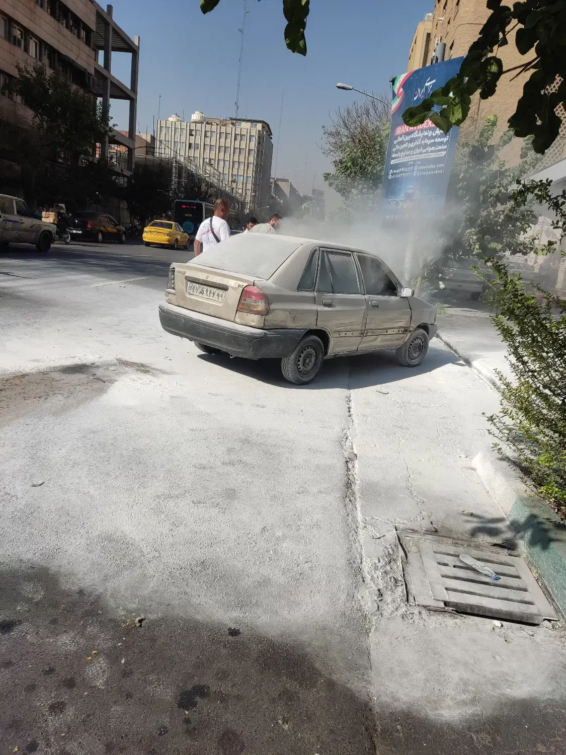 فروش فوری|خودرو سواری و وانت|تهران, کوی بیمه|دیوار