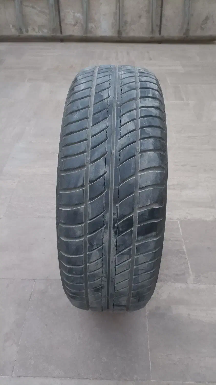 لاستیک ۱۸۵/۶۰ ساینا.تیبا|قطعات یدکی و لوازم جانبی|قم, حنیف نژاد|دیوار