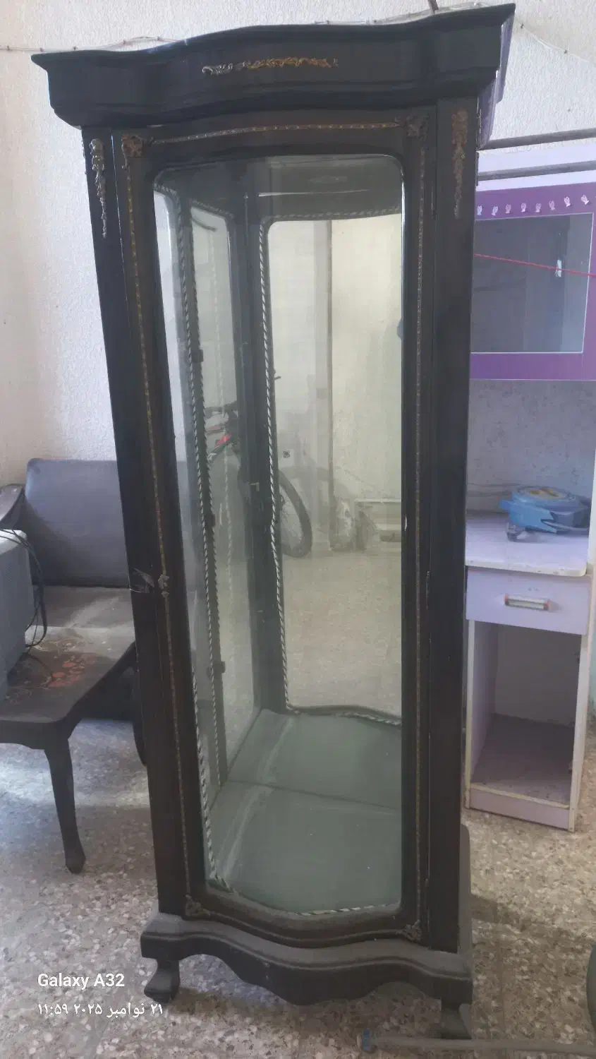 ویترین زیبا|بوفه، ویترین، کنسول|لاهیجان, لیالستان|دیوار