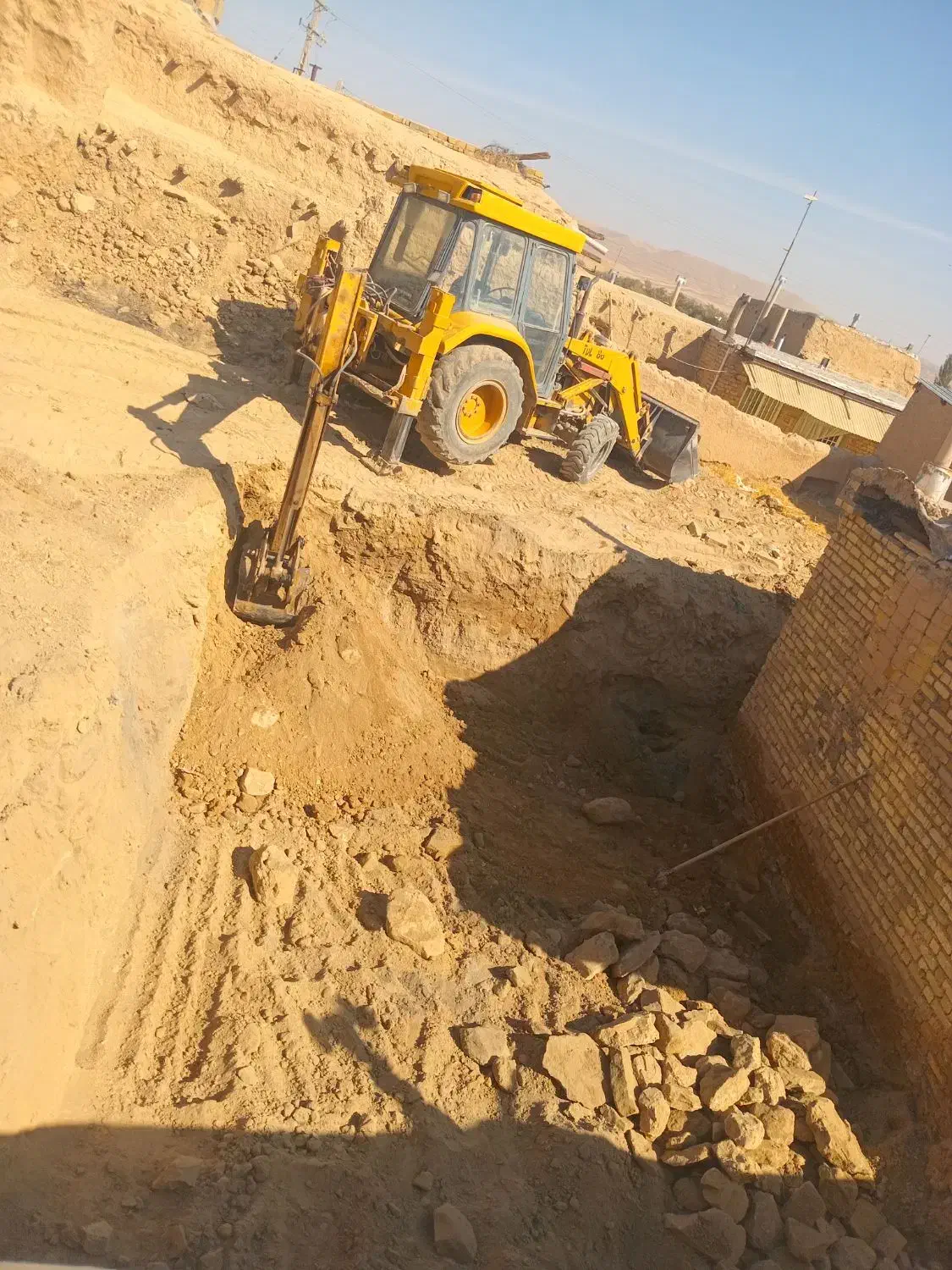 بیل بکهو TDL86|خودرو سنگین|بیجار, |دیوار