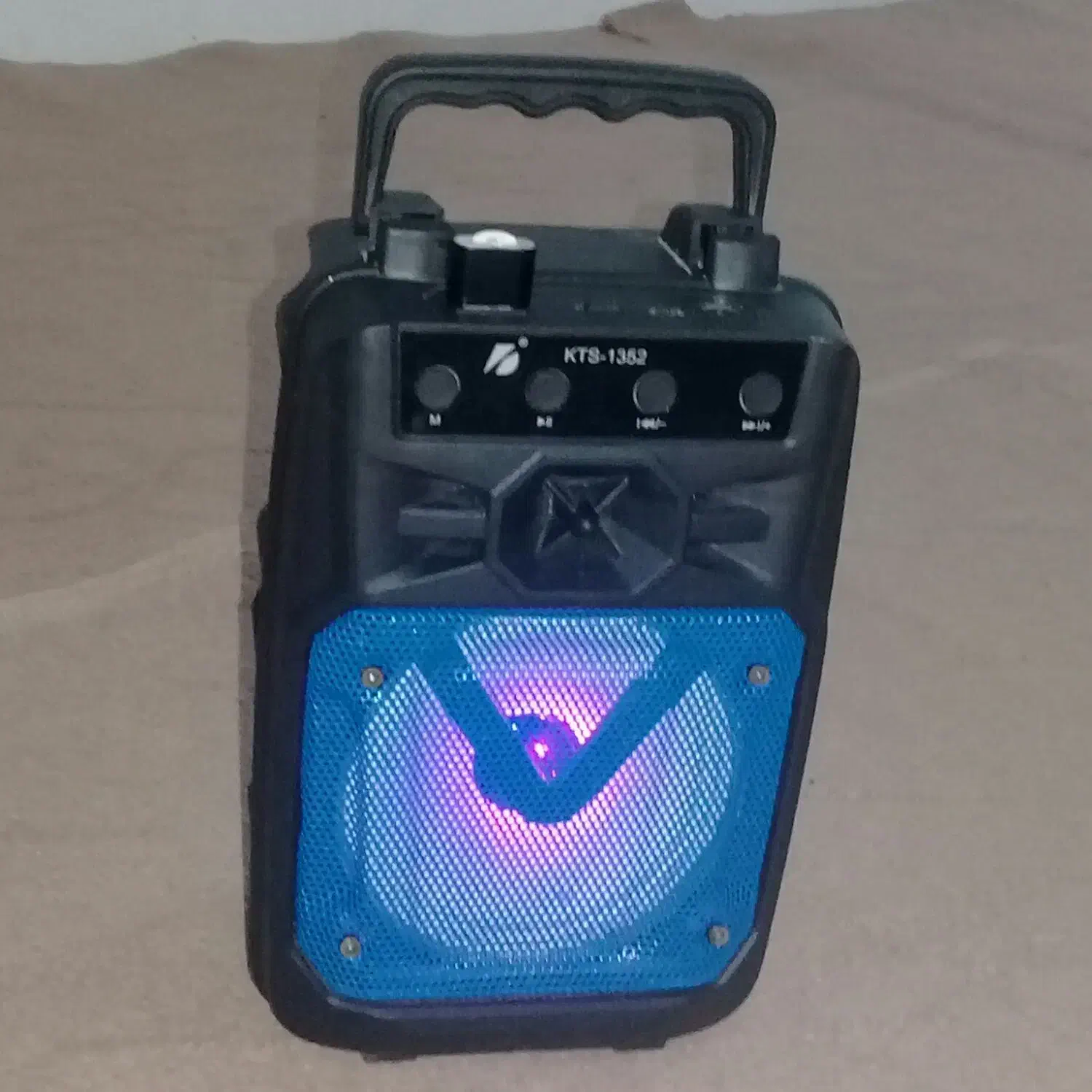 اسپیکر  kTS-1352|صوتی و تصویری|قم, ولیعصر|دیوار