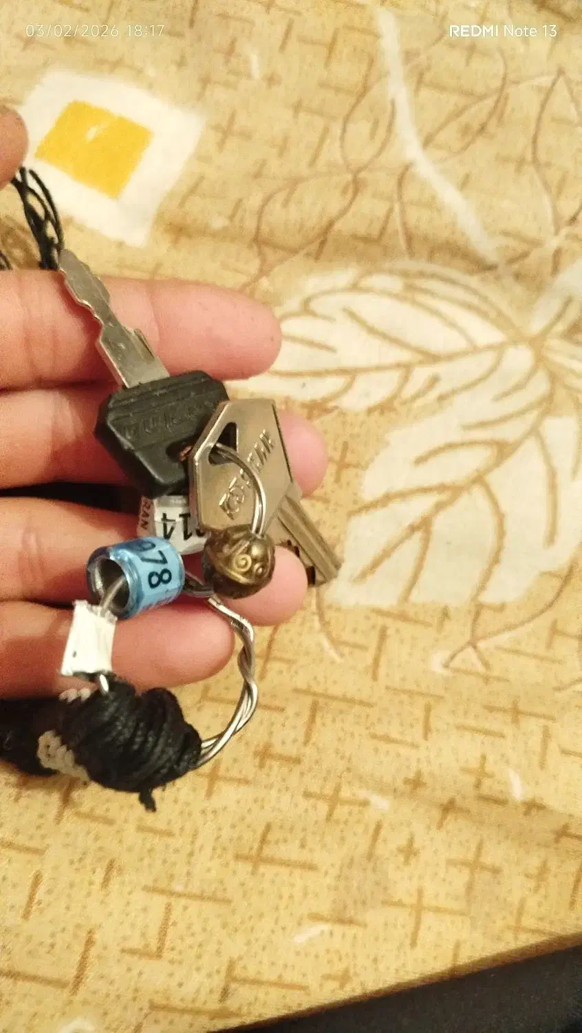 کلید پیدا شده|اشیا|اهواز, سیاحی(سه راه خرمشهر)|دیوار