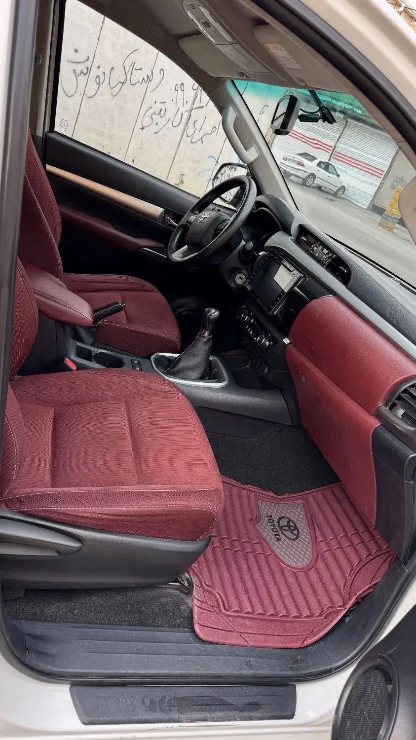 تویوتا هایلوکس 2016|خودرو سواری و وانت|تهران, میرداماد|دیوار