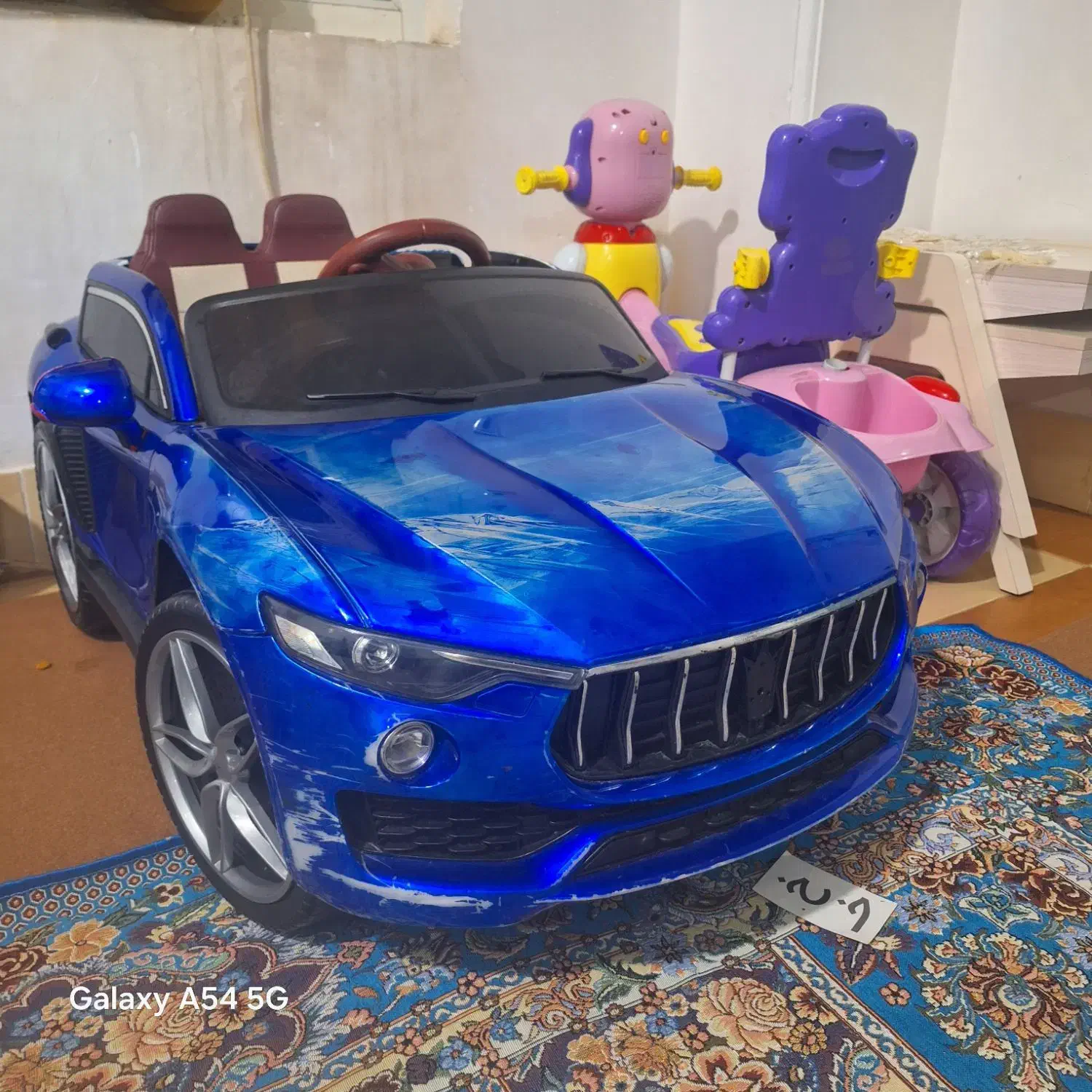 ماشین شارژی سالم|اسباب‌بازی بچه|بندرعباس, |دیوار