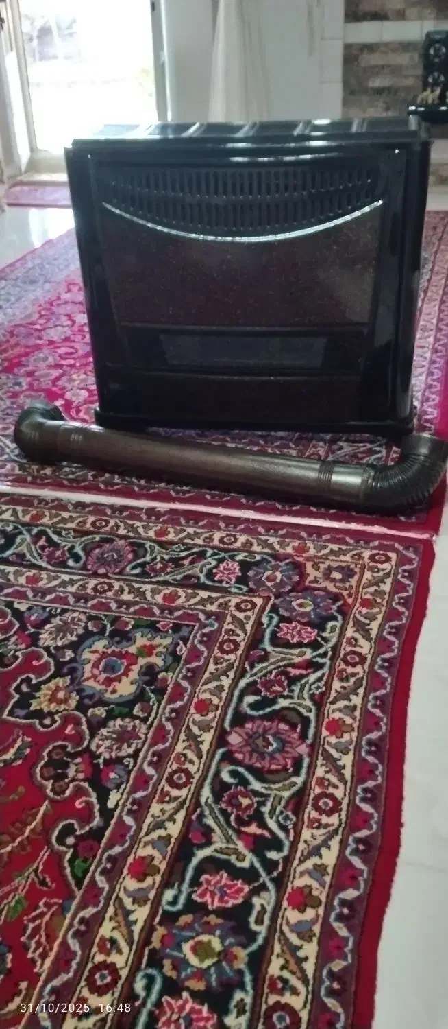 بخاری گازی در حد نو|بخاری، هیتر، شومینه|ملکان, |دیوار