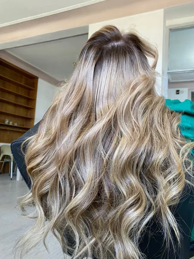 ارایشگاه و اموزشگاه زنانه|خدمات آرایشگری و زیبایی|سنندج, |دیوار