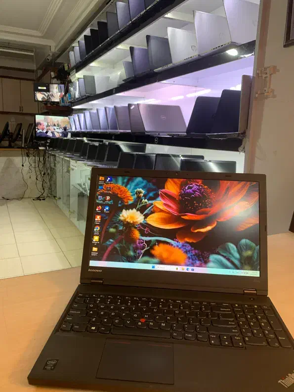 لپ تاب Lenovo core i5/8g/256ssd/15.6inch|رایانه همراه|ارومیه, |دیوار