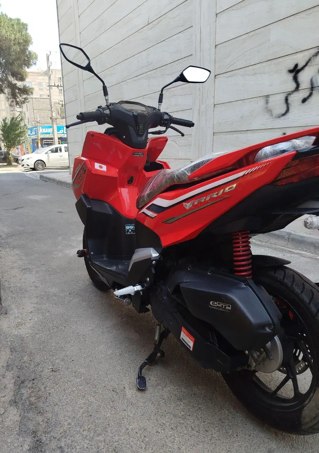 کلیک واریو 180cc|موتورسیکلت|نسیم‌شهر, |دیوار