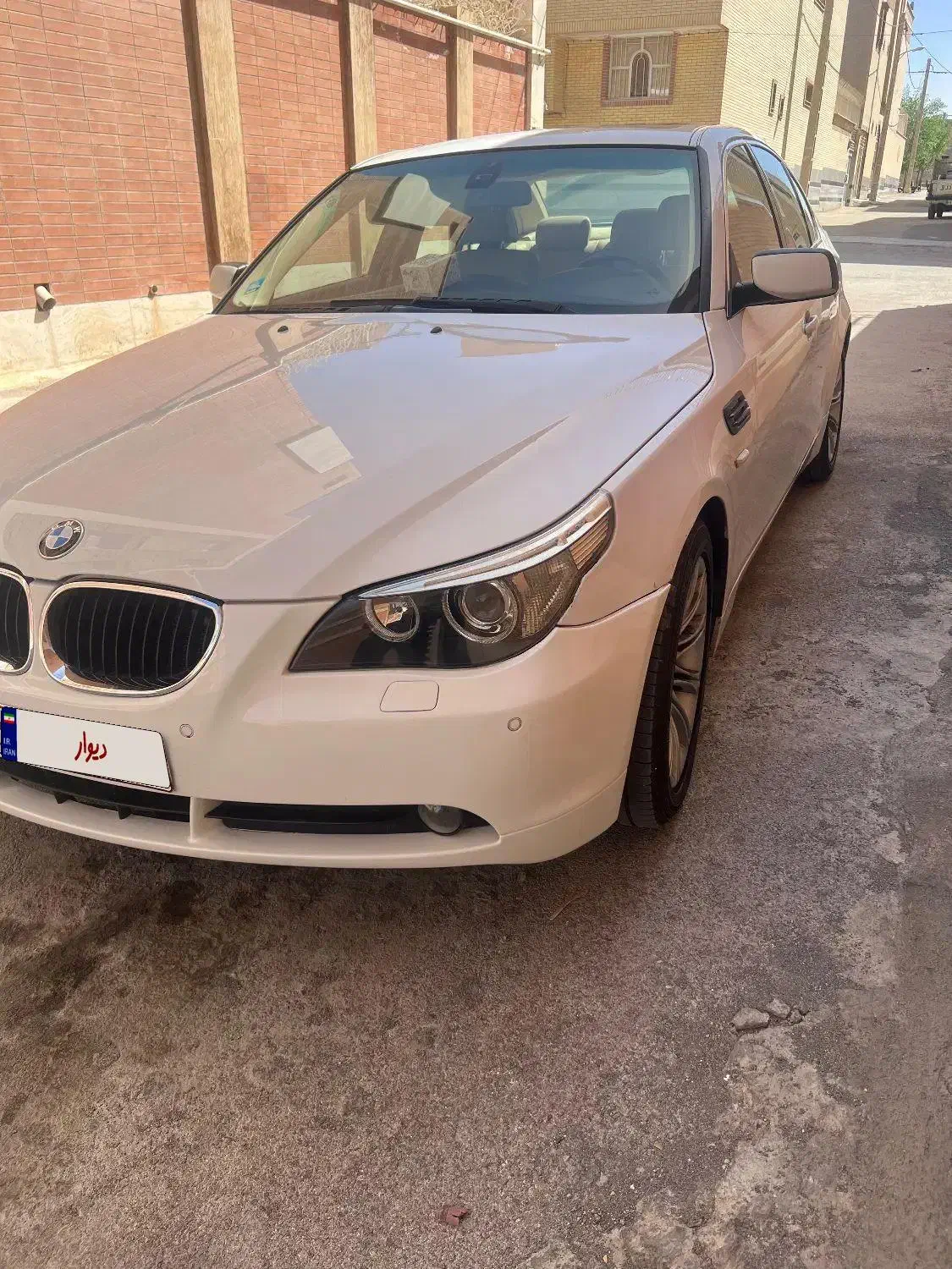 BMW520|خودرو سواری و وانت|مبارکه, |دیوار