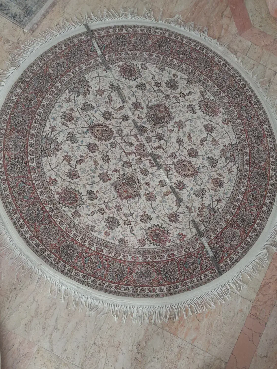 فرش گرد ماشینی گوشتی قطر 1/5|فرش|تهران, زنجان جنوبی|دیوار