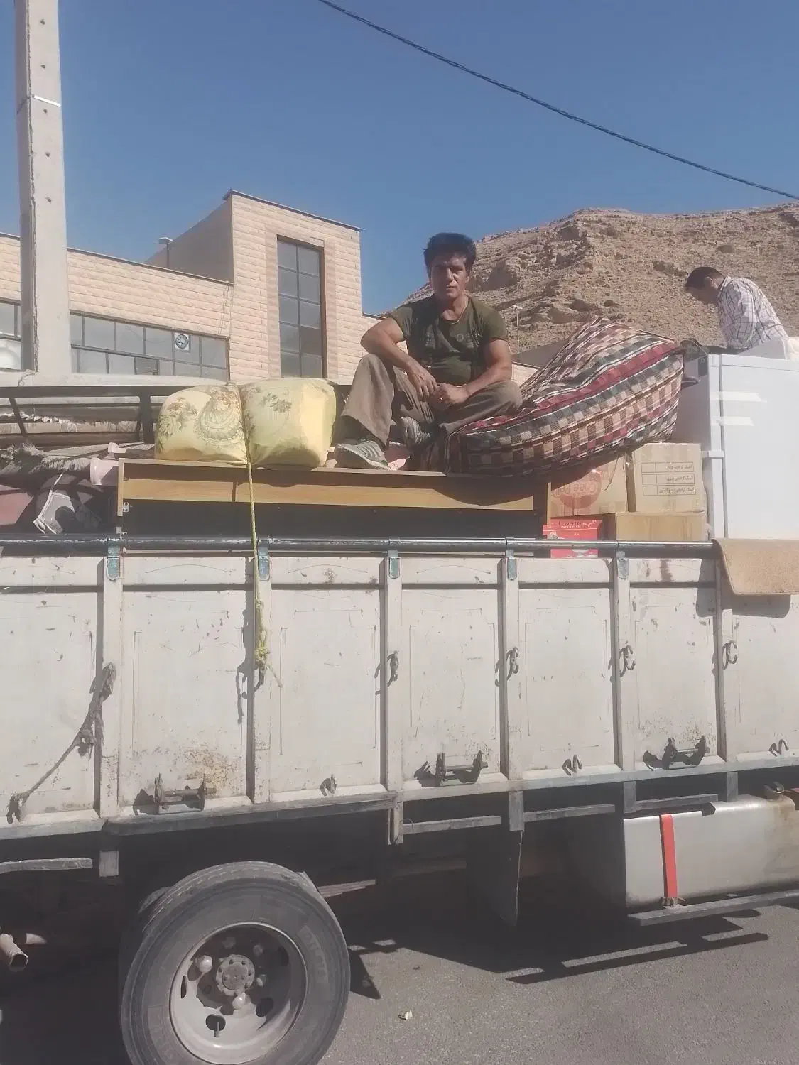 اسباب کشی واساس منزل وتخلیه بار|خدمات حمل و نقل|لار, |دیوار