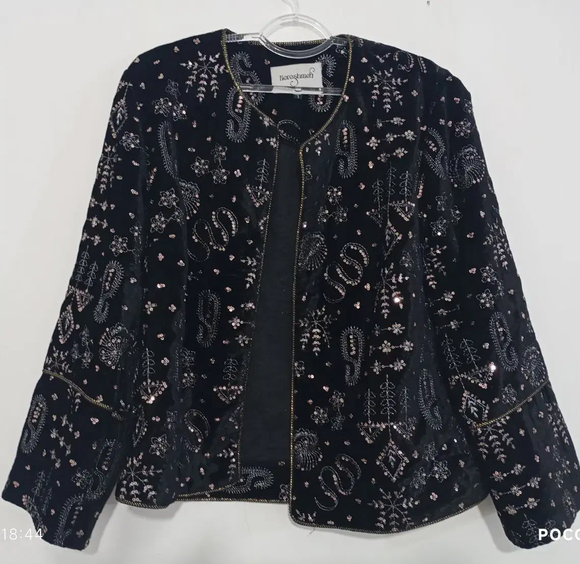 لباس|لباس|بندر ماهشهر, |دیوار