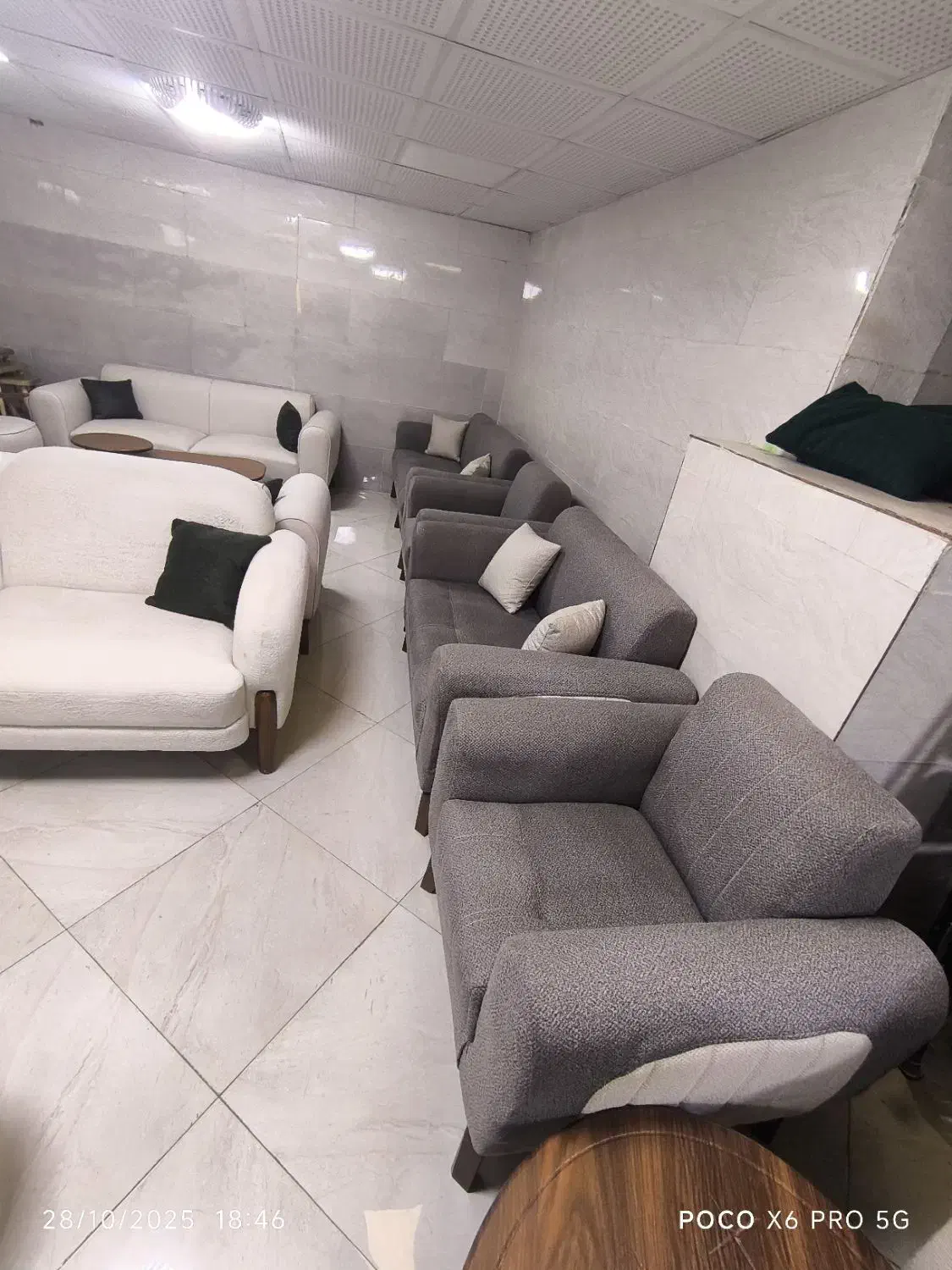 مبلمان ومبل مدل اروندیا|مبلمان خانگی و میز عسلی|بیجار, |دیوار