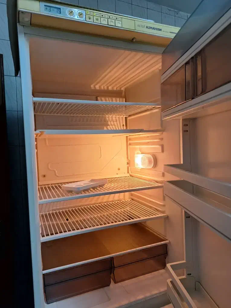 یخچال فریزر آزمایش/فروشی|یخچال و فریزر|بندر انزلی, آذربایجان|دیوار