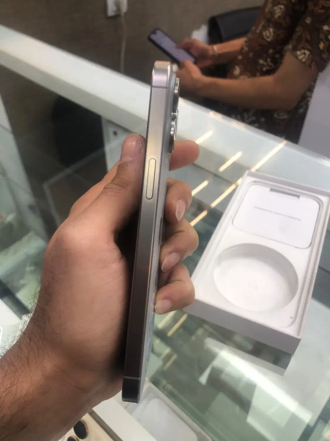 Ifhon 15 promax|موبایل|بوشهر, |دیوار