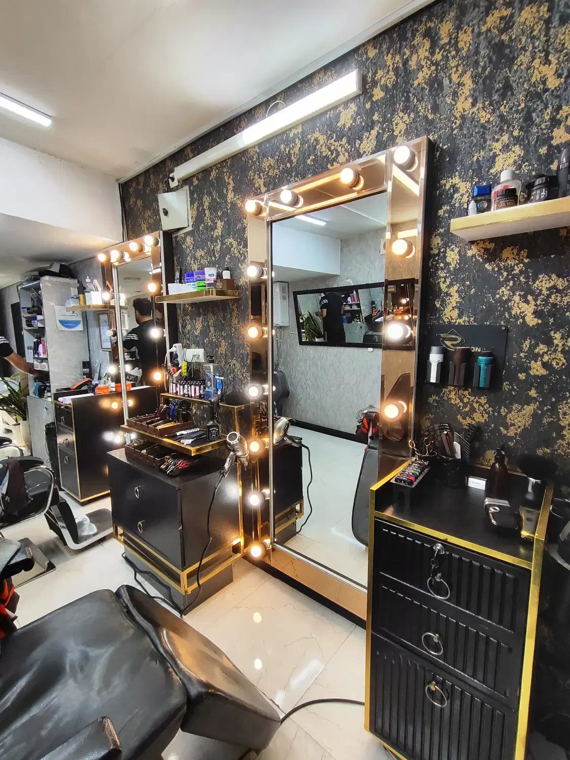 تجهیزات اریشگری در حد نو|آرایشگاه و سالن‌های زیبایی|تهران, لویزان|دیوار