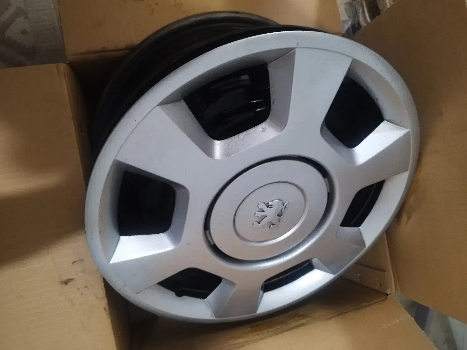 رینگ سایز15|قطعات یدکی و لوازم جانبی|لاهیجان, بوجایه|دیوار