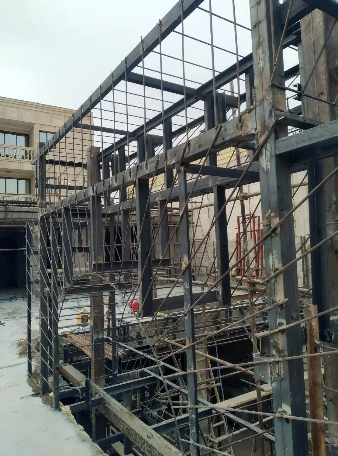 جوشکاری ساختمان درجه(1)|خدمات پیشه و مهارت|کاشان, فین بزرگ|دیوار