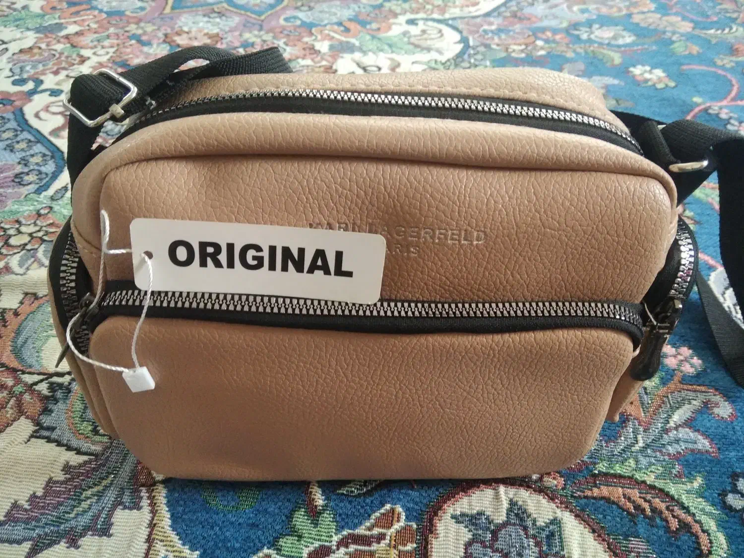 کیف زنانه|کیف، کفش، کمربند|بروجرد, |دیوار