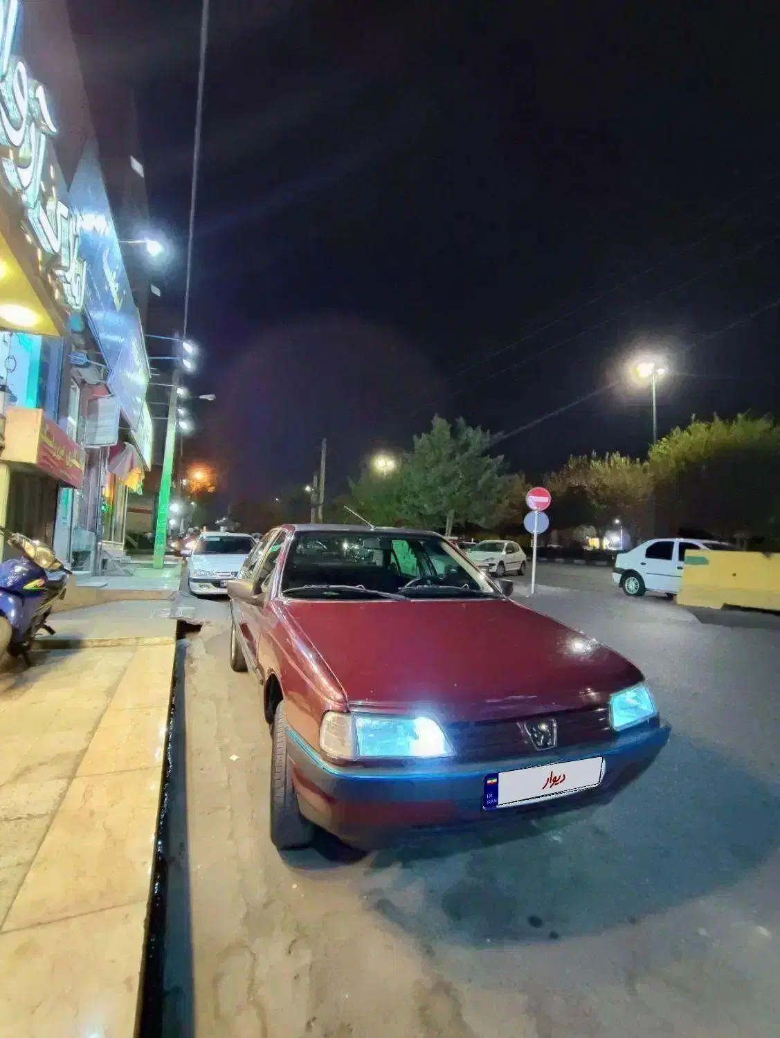 پژو ۴۰۵ 2000 مدل 78 دور رنگ معاوضه|خودرو سواری و وانت|کرج, شاهینویلا|دیوار