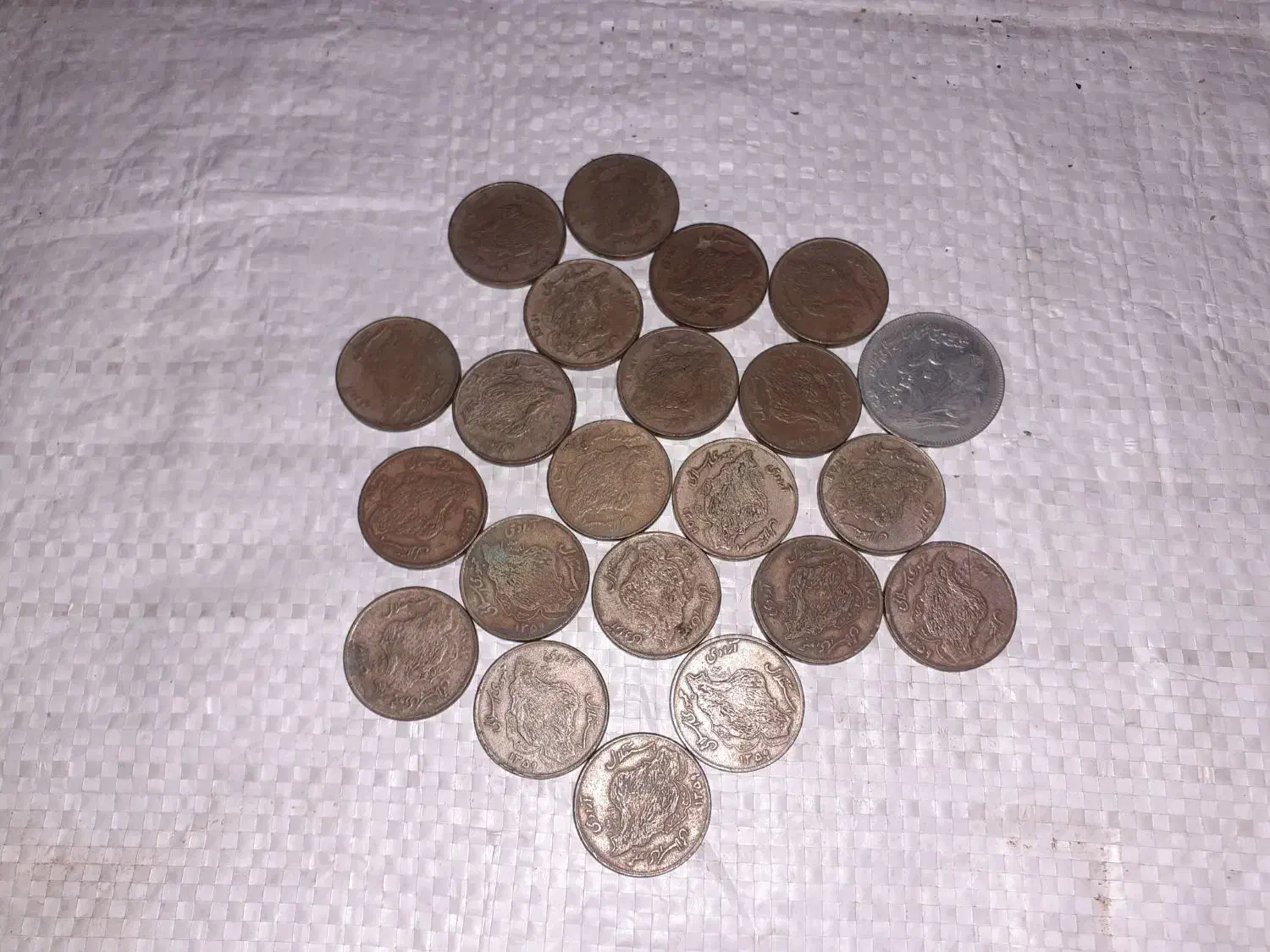 سکه|کلکسیون سکه، تمبر، اسکناس|مشهد, نیزه|دیوار