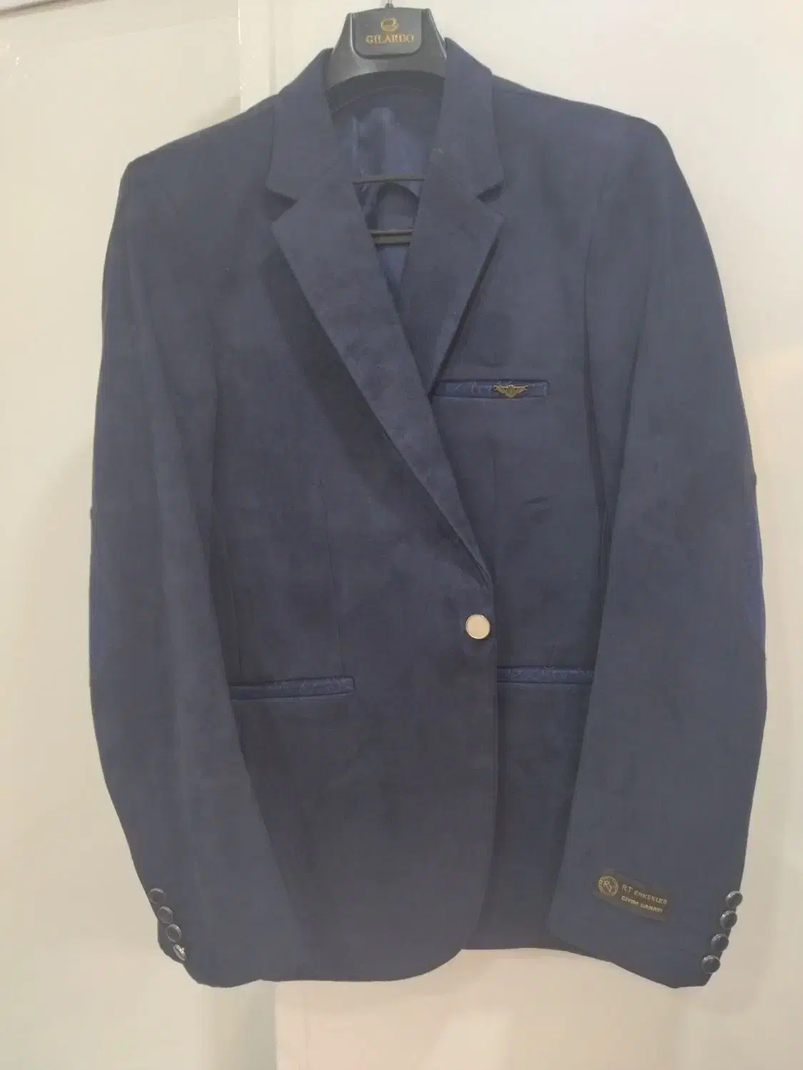 کت تک|لباس|ساری, |دیوار