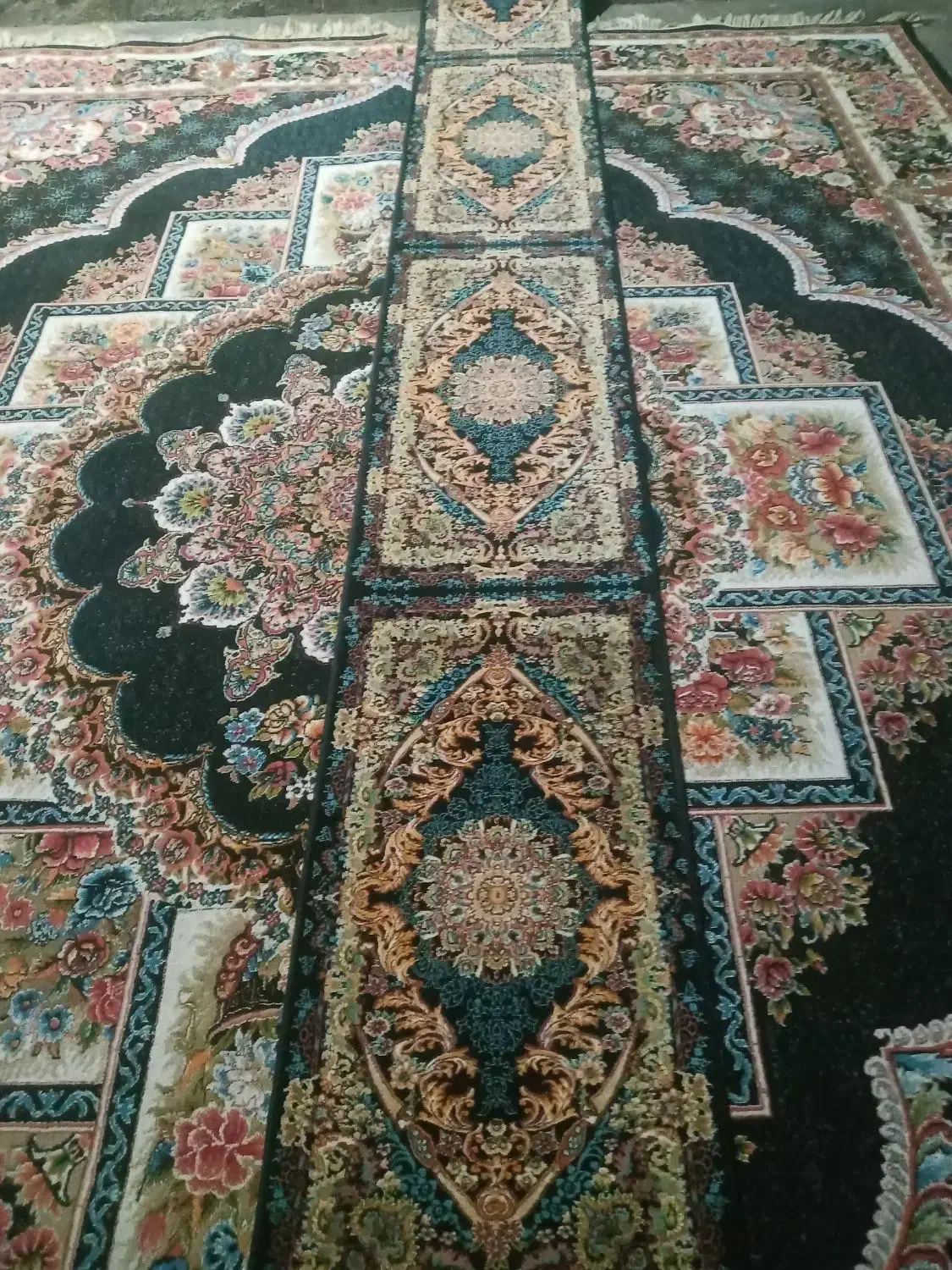 یک جفت کناره فرش سورمه ای|فرش|سرپل ذهاب, |دیوار