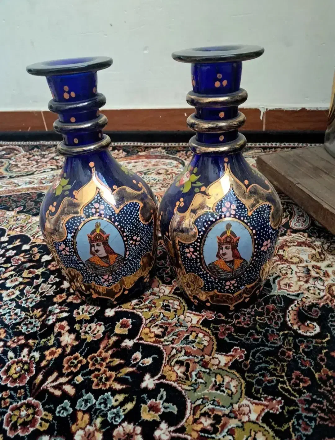 گلدان قدیمی|صنایع دستی و سایر لوازم تزئینی|تهران, شهرک غزالی|دیوار