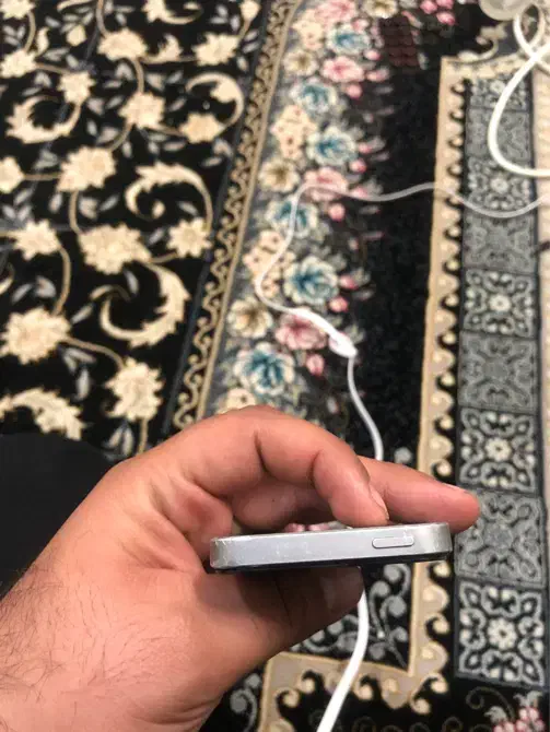 ایفون5s|موبایل|قم, خاکفرج|دیوار