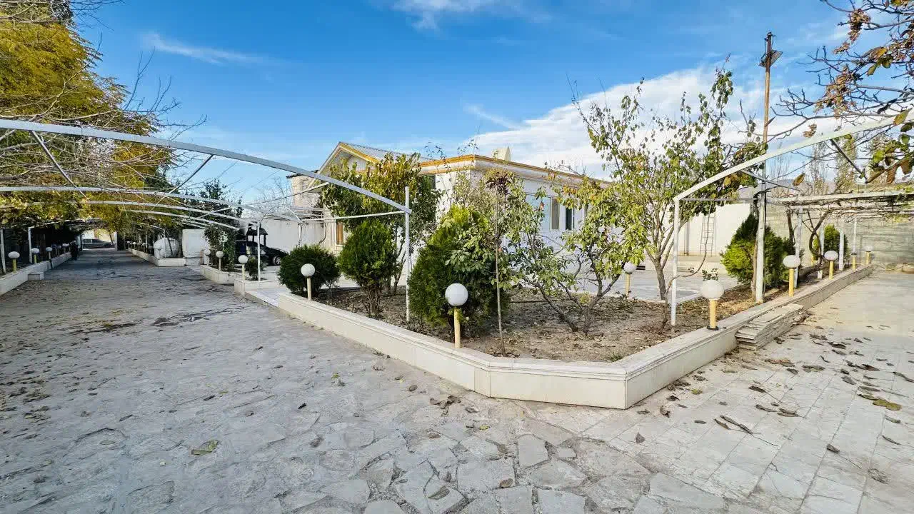 ویلا استخر دار|اجارهٔ کوتاهمدت ویلا و باغ|نیشابور, فضل|دیوار