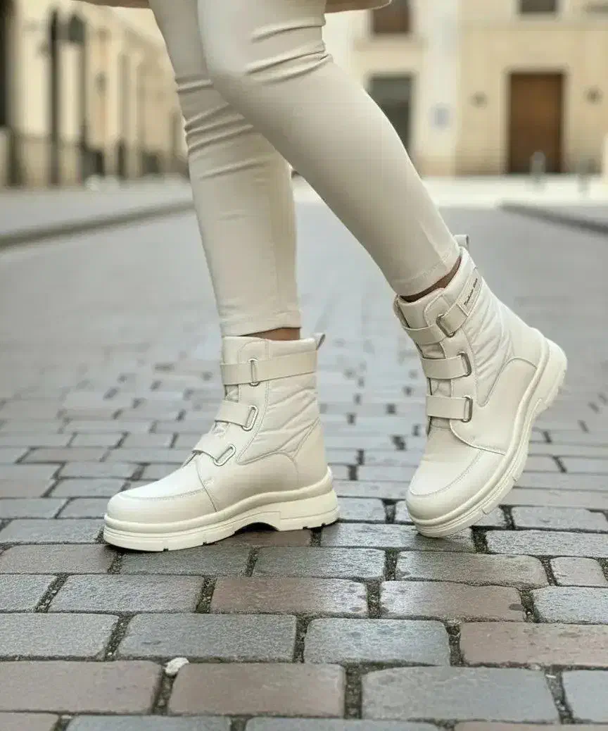 بوت زنانه|کیف، کفش، کمربند|تربتحیدریه, فرمانداری|دیوار