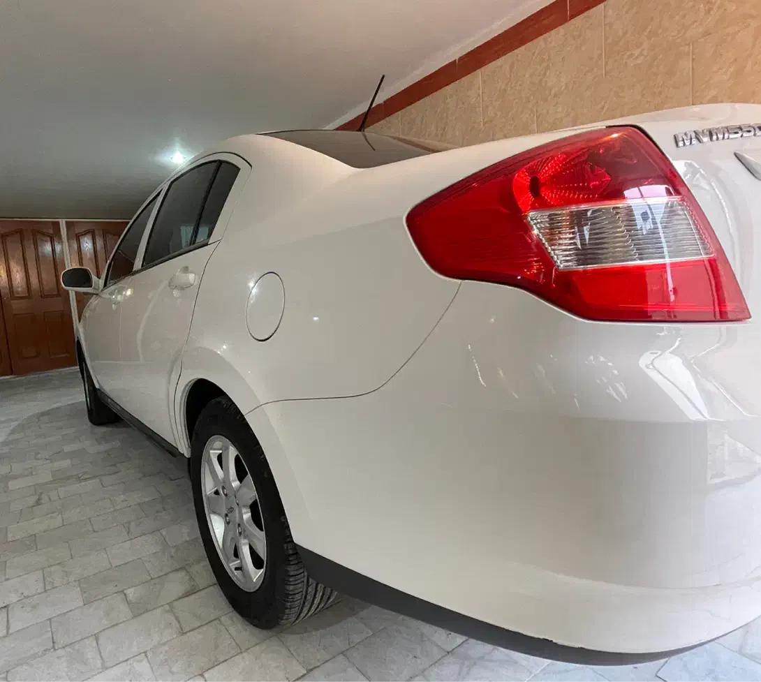 ام وی ام ۵۵۰ دنده مدل ۹۶|خودرو سواری و وانت|یزد, |دیوار