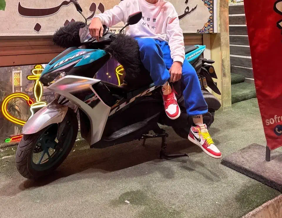 ایروکس۱۸۰نیکتاز۱۴۰۳|موتورسیکلت|تهران, فلسطین (میدان انقلاب)|دیوار