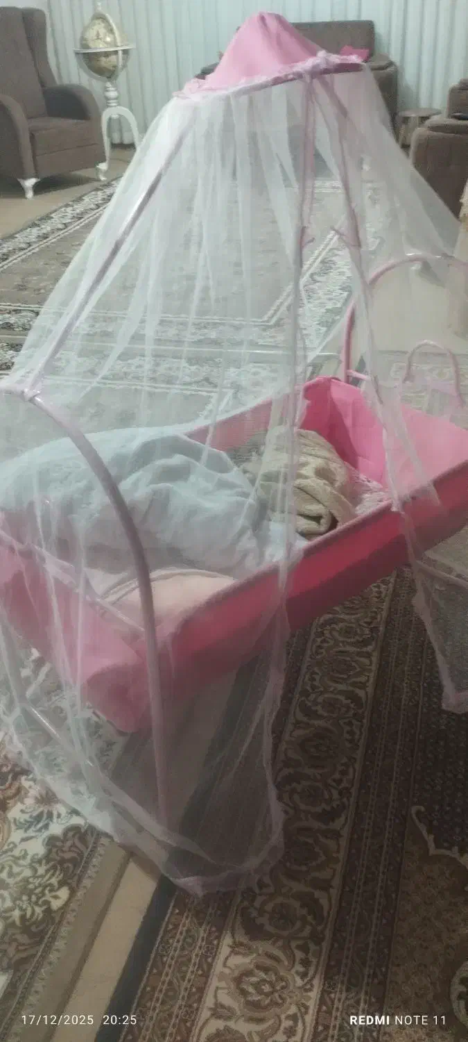 گهواره بچه|اسباب و اثاث بچه|اردبیل, |دیوار