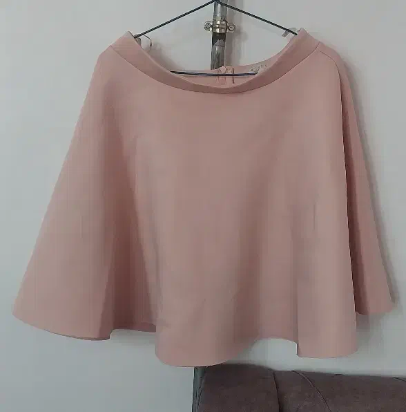 بالاتنه و دامن|لباس|اهر, |دیوار