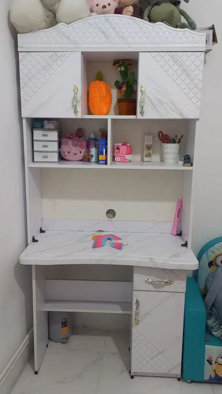 سرویس چوب تخت ،کمد، میز تحریر،|تخت و سرویس خواب|ورامین, ورامین|دیوار