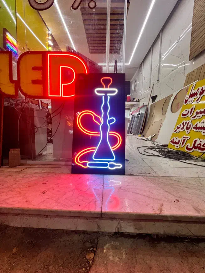 تابلو سازی حاتمی ابتدای جاده سیاسرد|خدمات پیشه و مهارت|بروجن, |دیوار