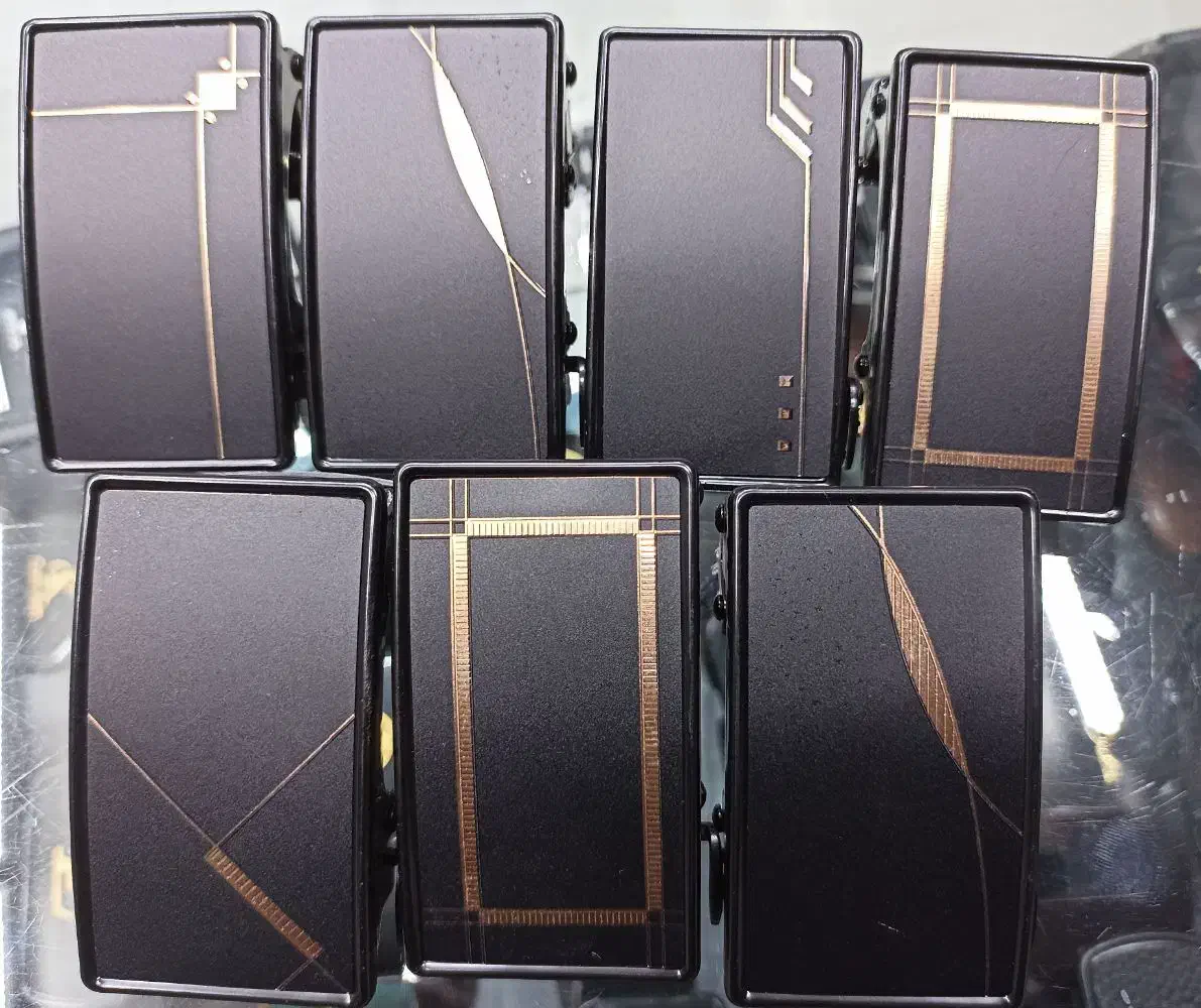 کمربند|کیف، کفش، کمربند|نیشابور, امام|دیوار