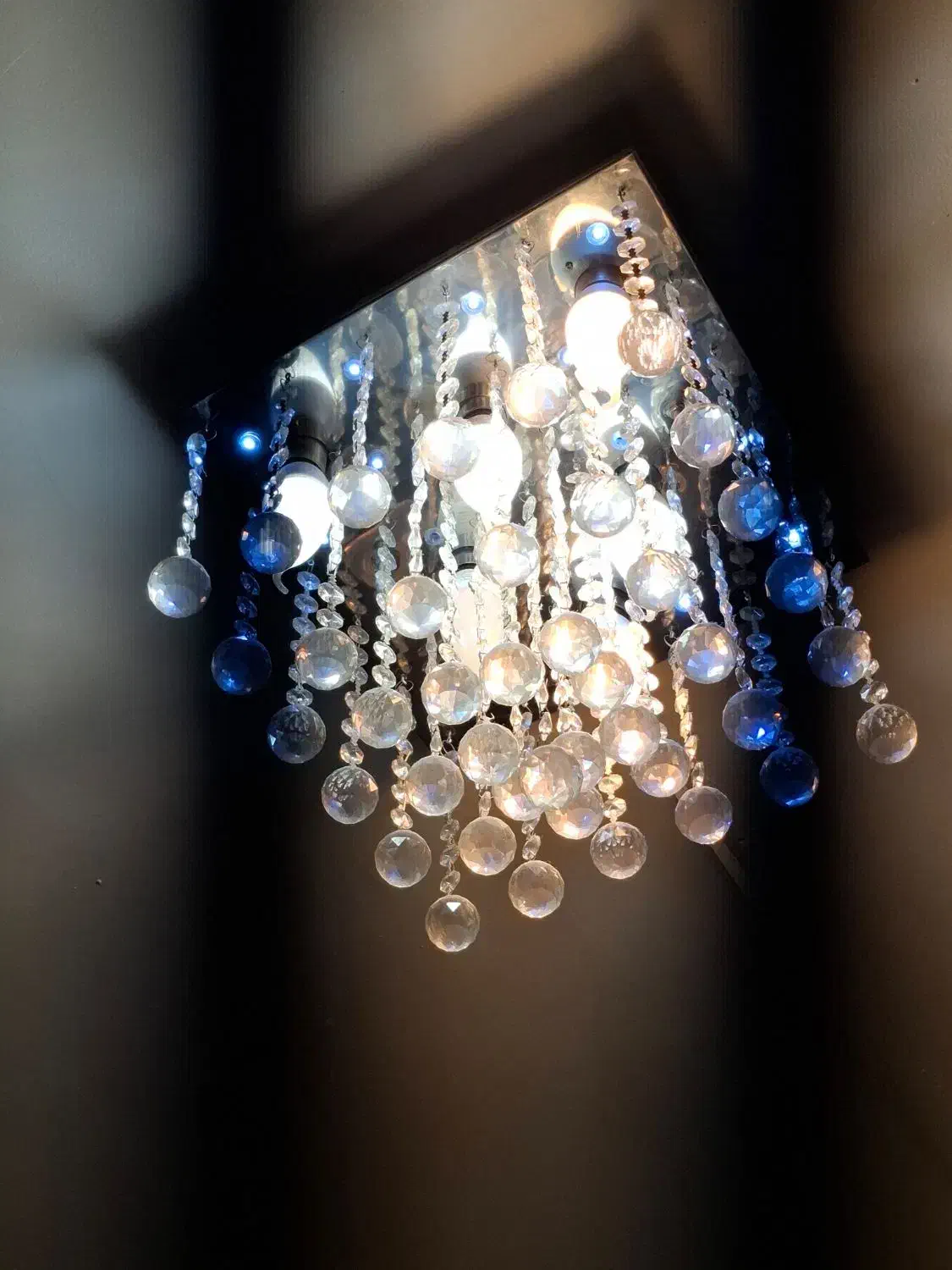 لوستر سقفی|لوستر و چراغ آویز|اندیشه, شهرک مریم|دیوار