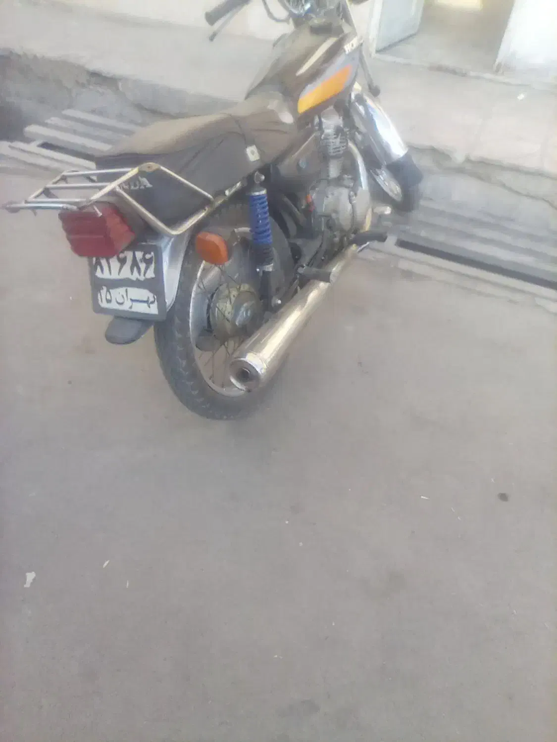 هندا ۱۲۵مزایده پلاک قدیم|موتورسیکلت|رباطکریم, شترخوار|دیوار
