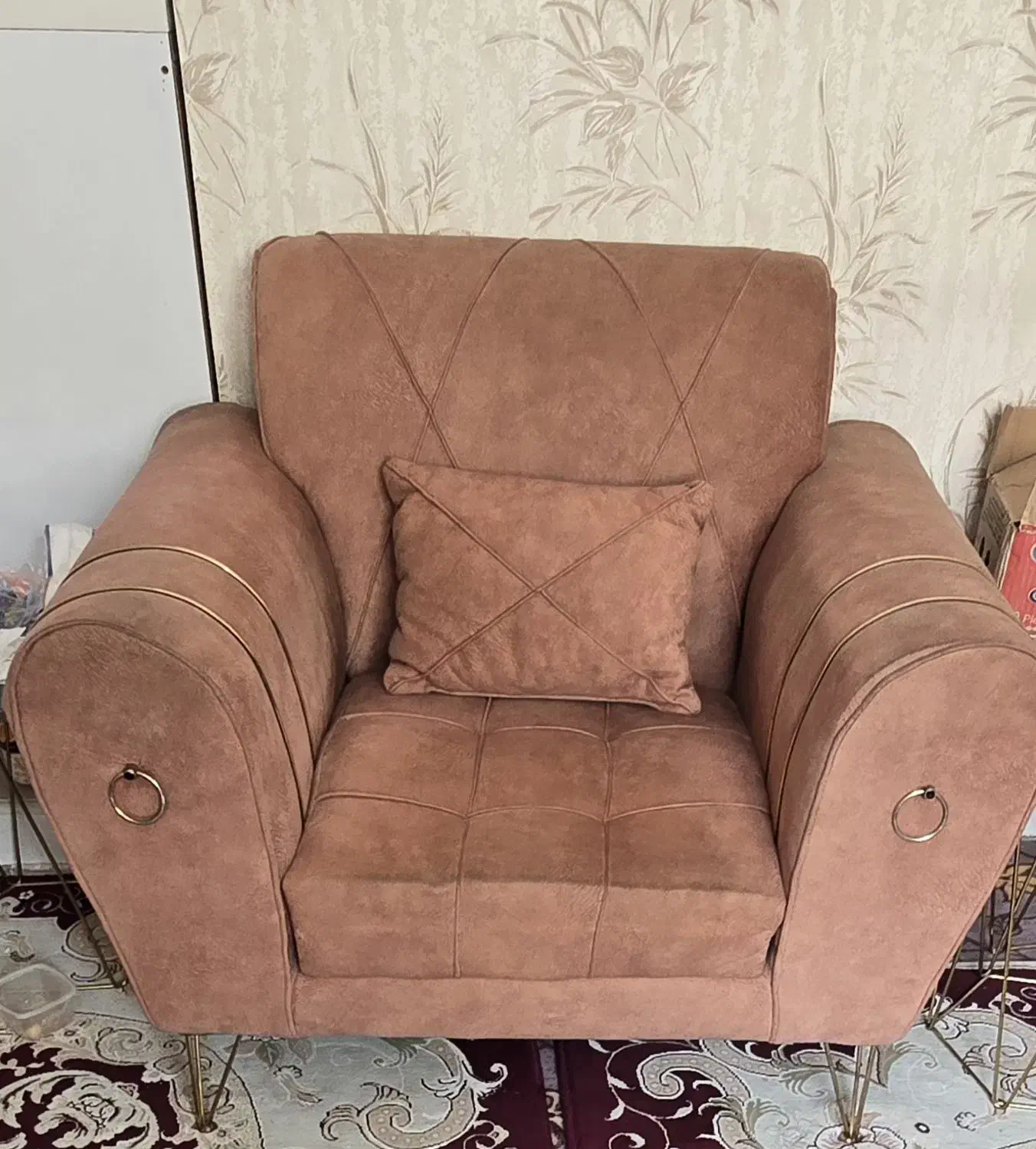 مبلمان ۷ نفره اسکارلت|مبلمان خانگی و میز عسلی|رباط‌کریم, رباط‌کریم|دیوار