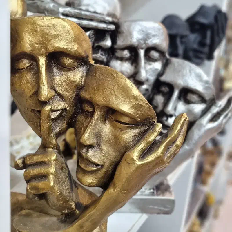 مجسمه سه‌ چهره انسانی(کر، کور، لال) کد ۹ در سه رنگ|مجسمه، تندیس، ماکت|گرگان, |دیوار