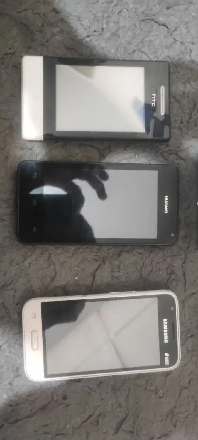 سلام ۴ عدد گوشی  بدون هیچ ایرادی قیمت ها با شما|موبایل|مشهد, احمدآباد|دیوار