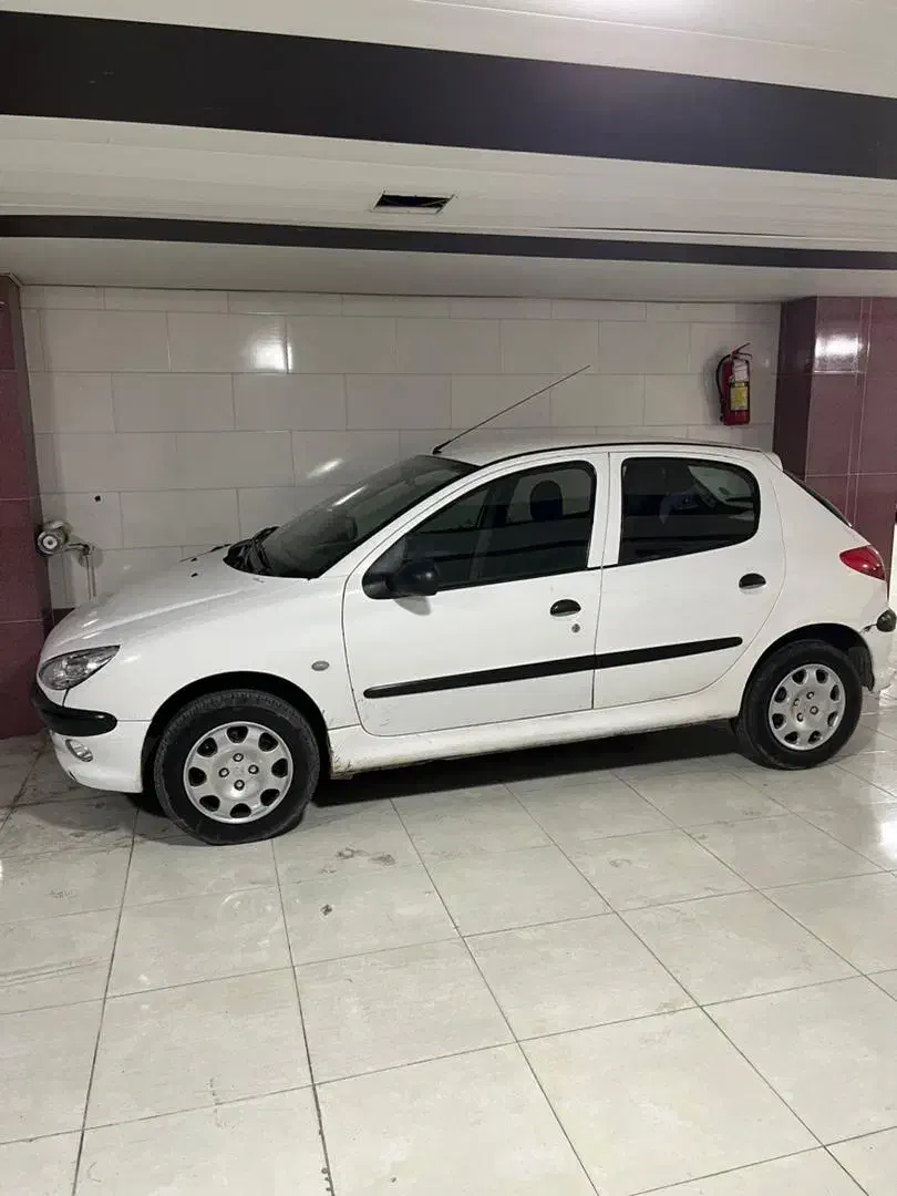 206 تیپ2|خودرو سواری و وانت|تهران, فلسطین (میدان انقلاب)|دیوار