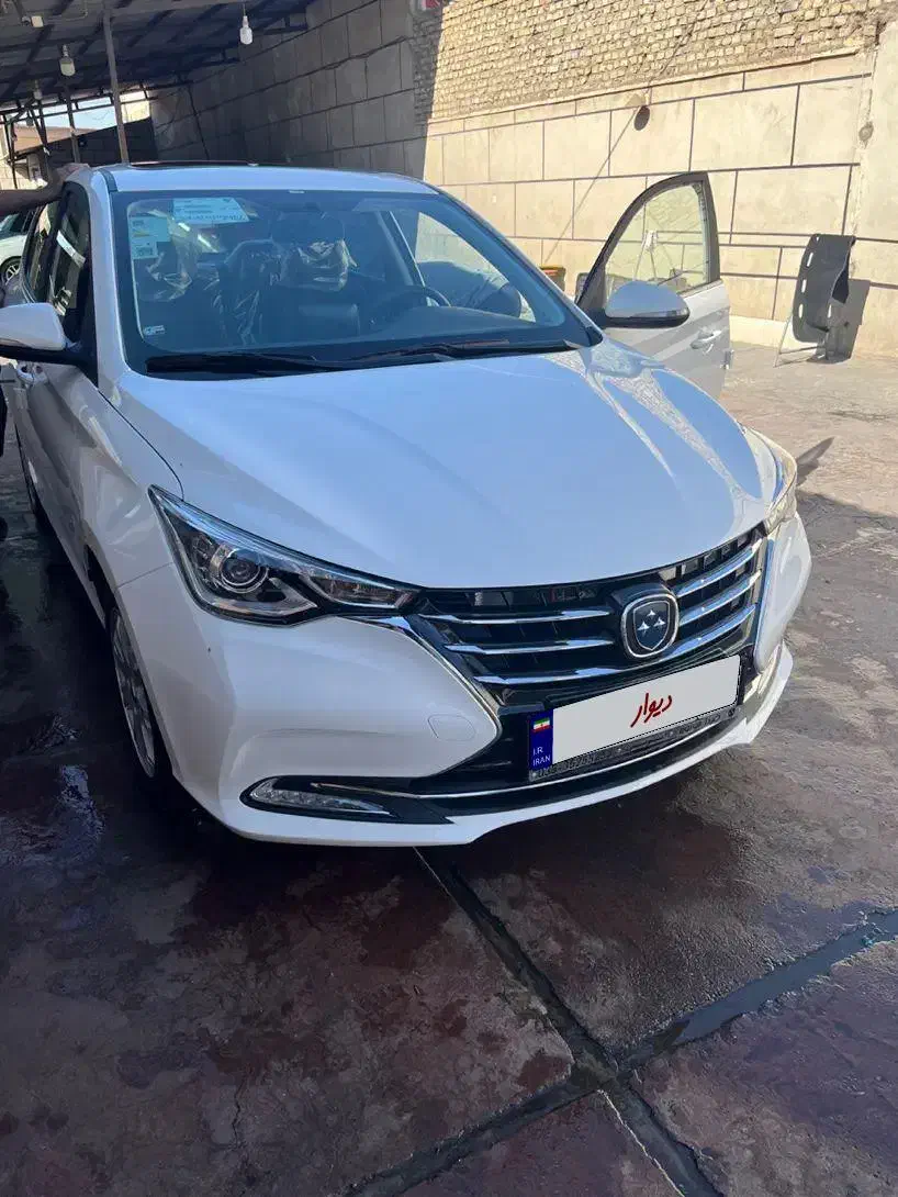 فردا 511 سفید مدل 1404|خودرو سواری و وانت|یزد, |دیوار