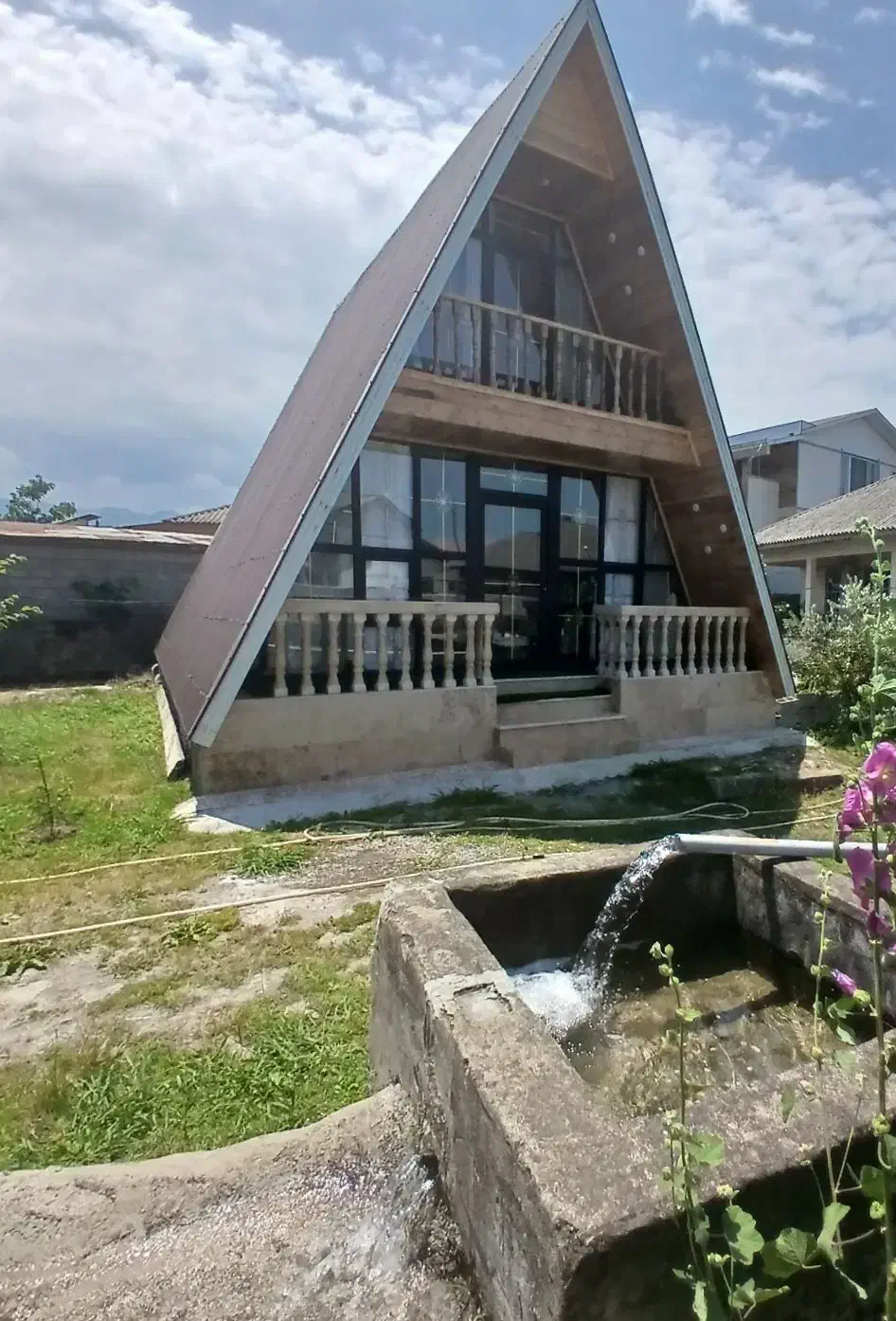 ویلا سوئیسی لوکس|اجارهٔ کوتاه‌مدت ویلا و باغ|اسالم, |دیوار