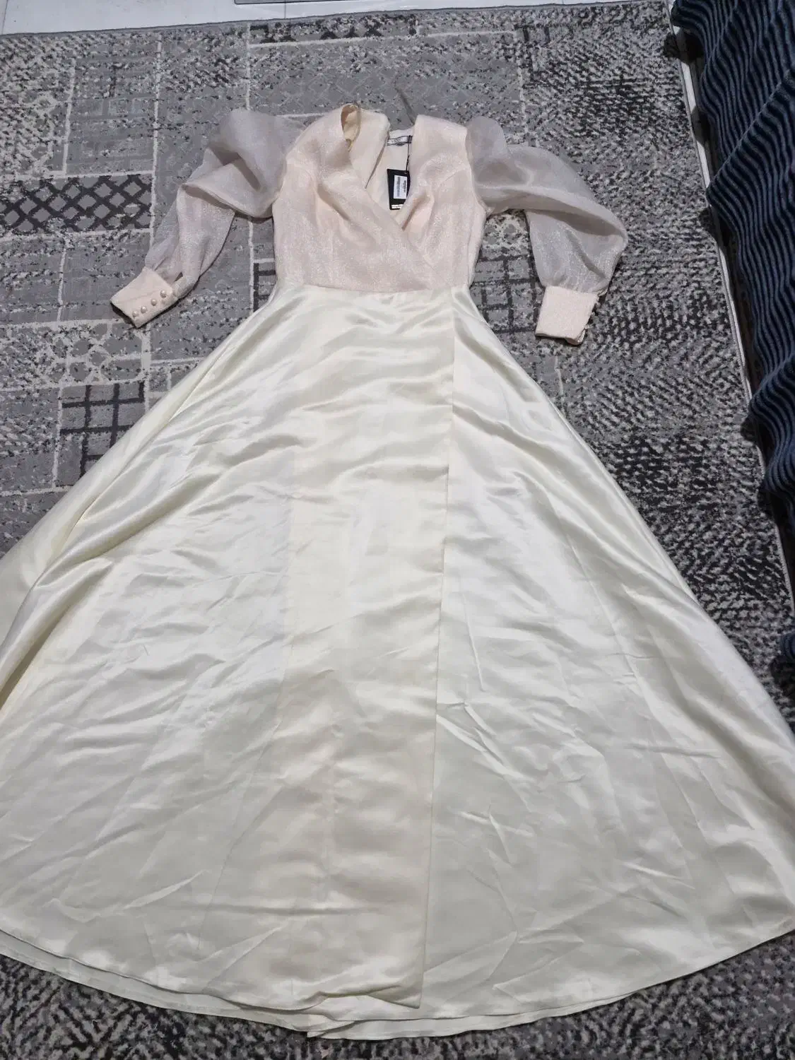 لباس مجلسی|لباس|اهواز, سپیدار|دیوار